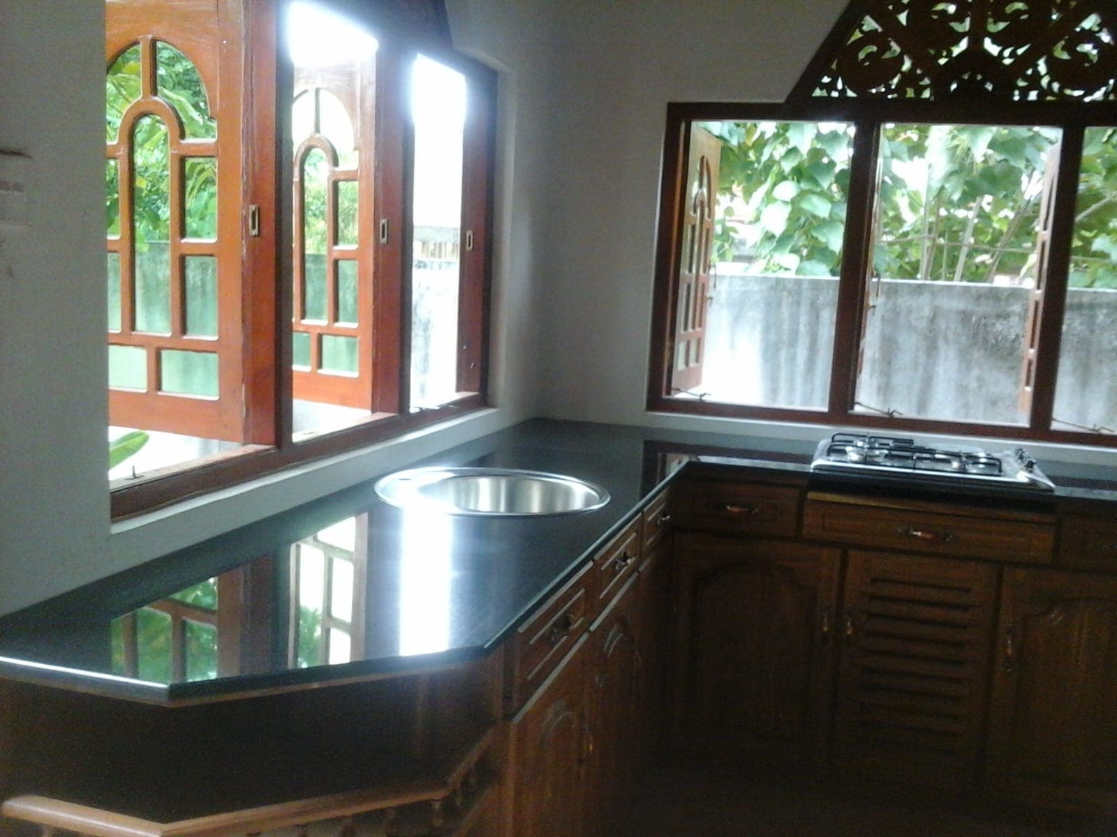 Window Bay Countertop